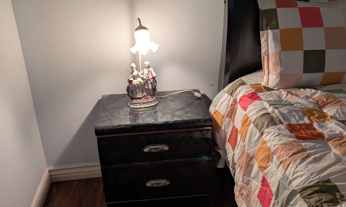 Walnut Valley House | 1-bedroom townhome with AC in West Covina 9170 furnished with share bathroom