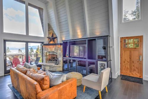 Lake Forest House | 10 Mi to Skiing: Tahoe City A-Frame Home