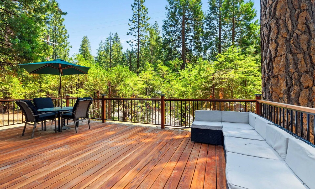Long Barn Cabin | 10 miles to Dodge Ridge Ski Resort, Self check-in