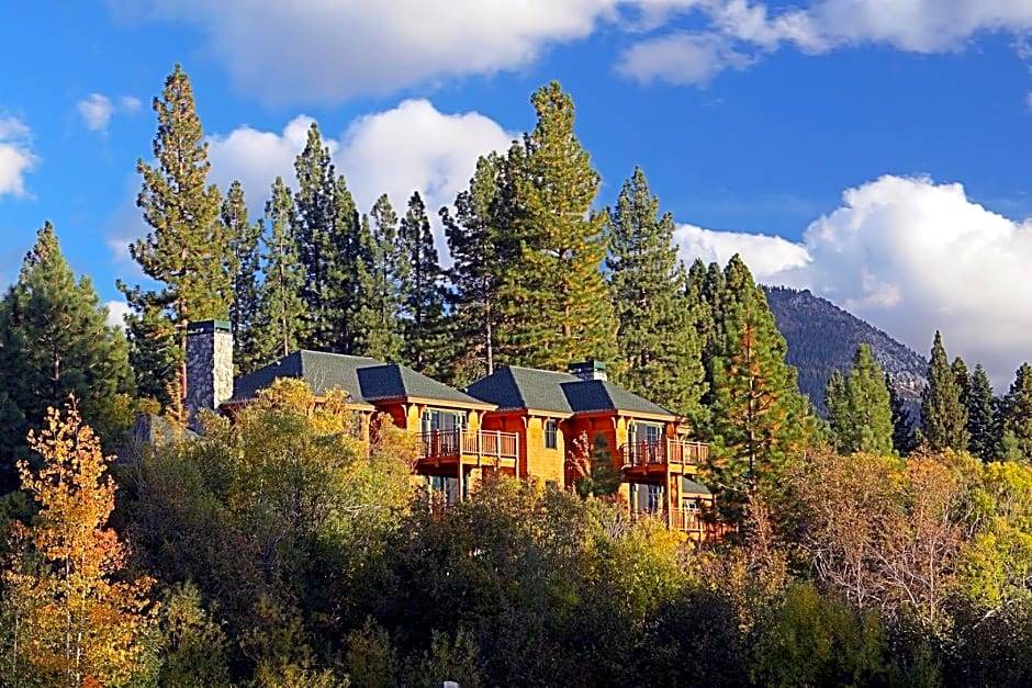 Incline Village Hotel | 3-Star Hotel ∙ Hyatt Residence Club Lake Tahoe, High Sierra Lodge
