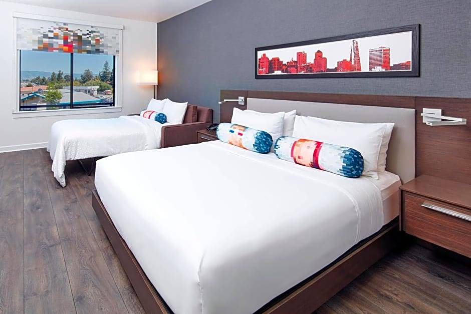 West San Jose Hotel | 3-Star Hotel ∙ Aloft San Jose Cupertino