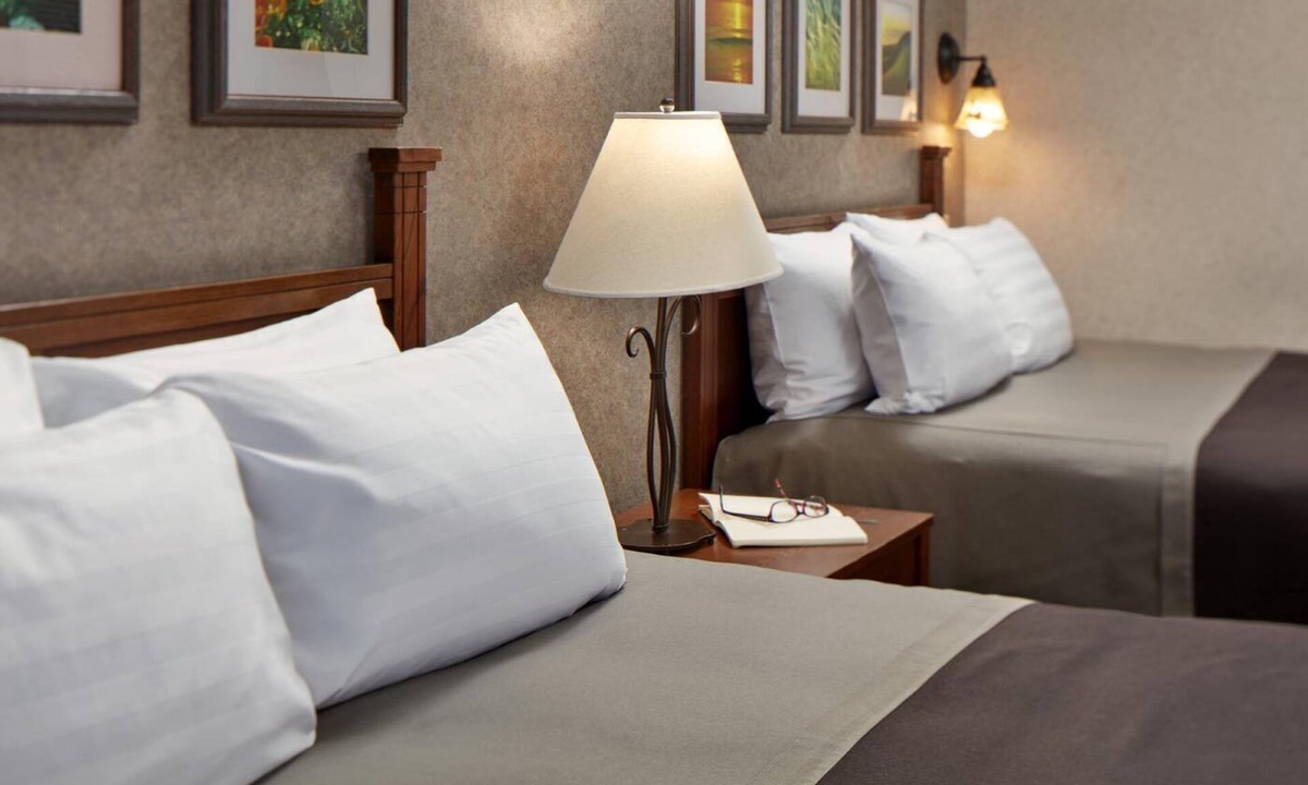 San Simeon Hotel | 3 Units | Experience Scenic Views from Outdoor Firepit
