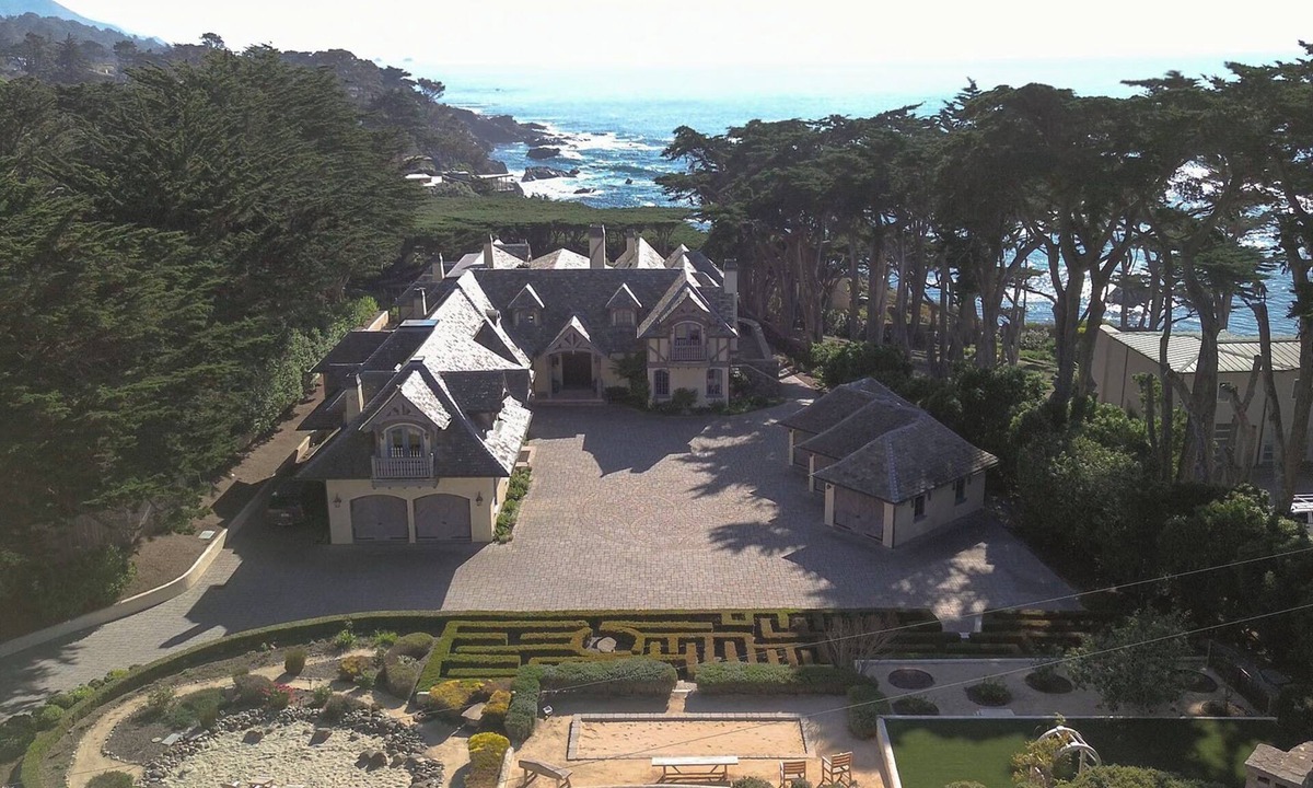 Carmel Highlands House | 3955 Coastal Cove - Luxury Ocean View Estate