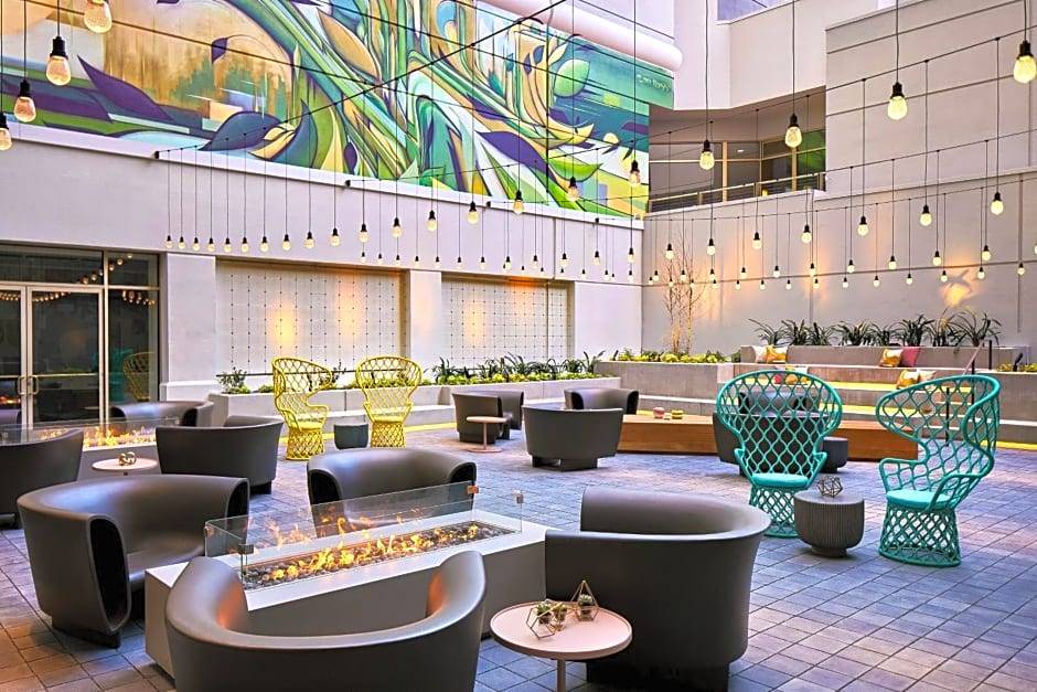 Downtown San Francisco Hotel | 4-Star Hotel ∙ The Clancy, Autograph Collection