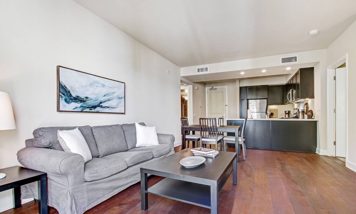 Downtown Apartment | 4th floor 2bedroom/2bath with private patio overlooking the meditation garden!