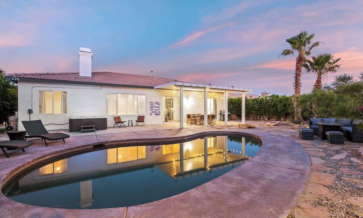 Desert Hot Springs House | 5BR Retreat w/Heated Pool, Hot Tub & Pool Table
