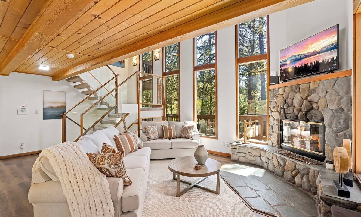Incline Village House | 6BR Incline Village Home w/Hot Tub & Mountain Views