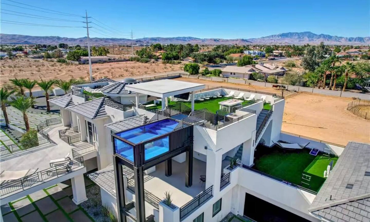 Enterprise House | 8070 sqft Vegas Villa Rooftop Pool, Strip Views, Indoor Pool, Movie Theater