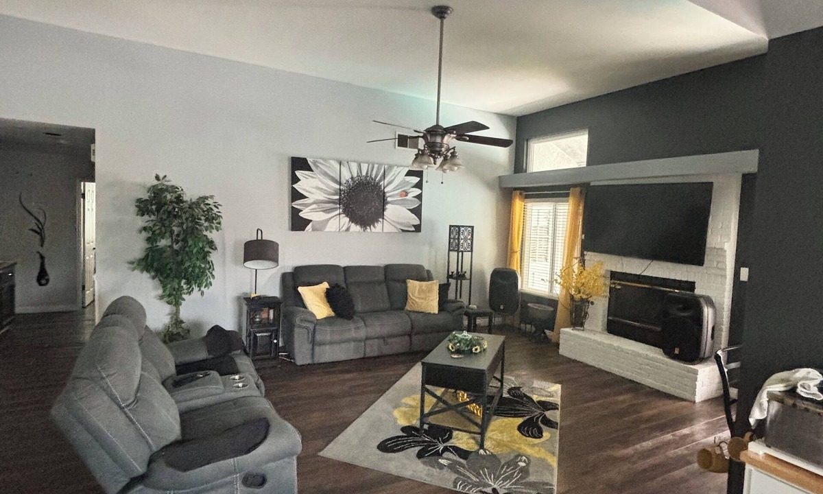 Greenacres House | Active 2-Bedroom House