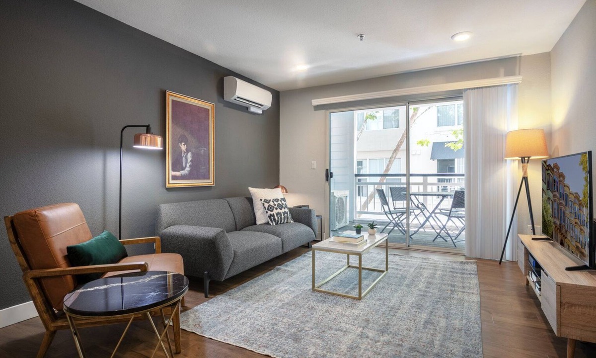 Old Mountain View Apartment | Ample DT Mountain View 2BR w/Pool, Gym, Parking, Patio, by Blueground
