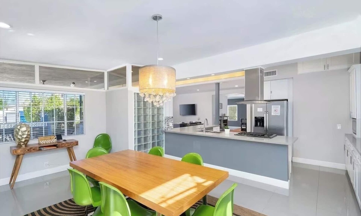 Tahquitz River Estates House | An Oasis in the Heart of Palm Springs!
