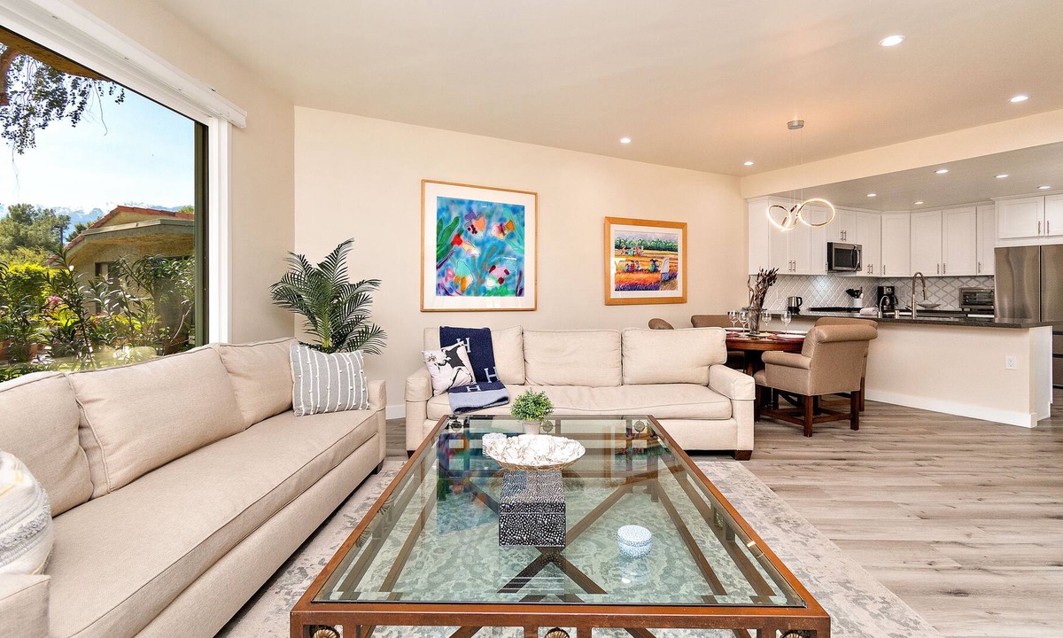 Cathedral City House | Angels Care: Communal Pool, Golf Views, Pet Friendly!