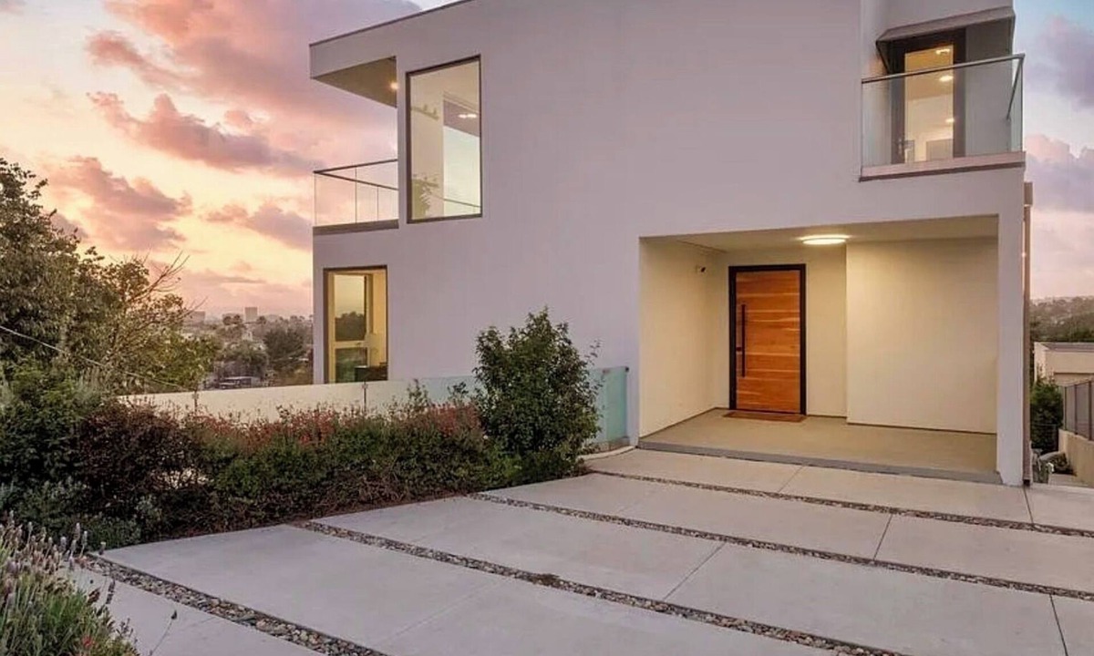 Elysian Heights House | Angels View Home