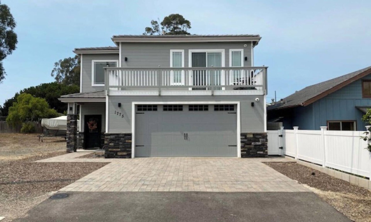 Baywood-Los Osos House | Back Bay Retreat