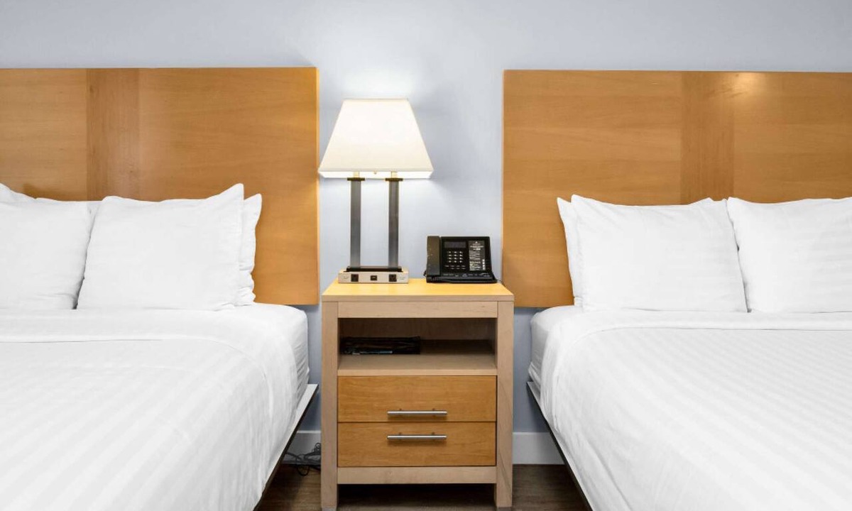 Millbrae Hotel | Bay Area Escape | 2 Doubles + Free Breakfast & Parking