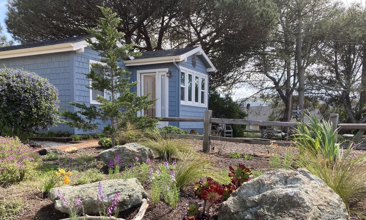 Baywood-Los Osos House | Baywood Garden Cottage