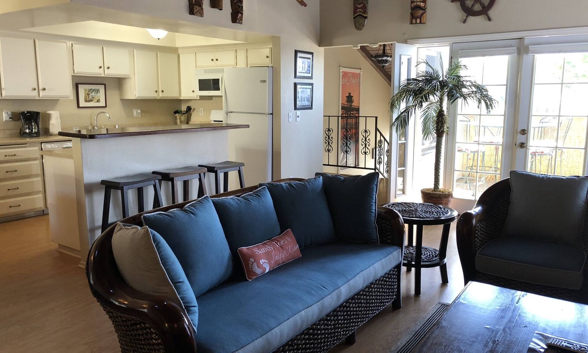 San Clemente Condo | Beach House at the San Clemente Pier-Ocean, Pier Views- Walk to Beach & Downtown