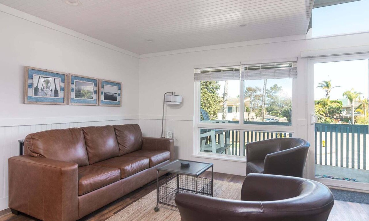 Carpinteria Condo | Beach Retreat Condo with a Heated Pool & Hot Tub!