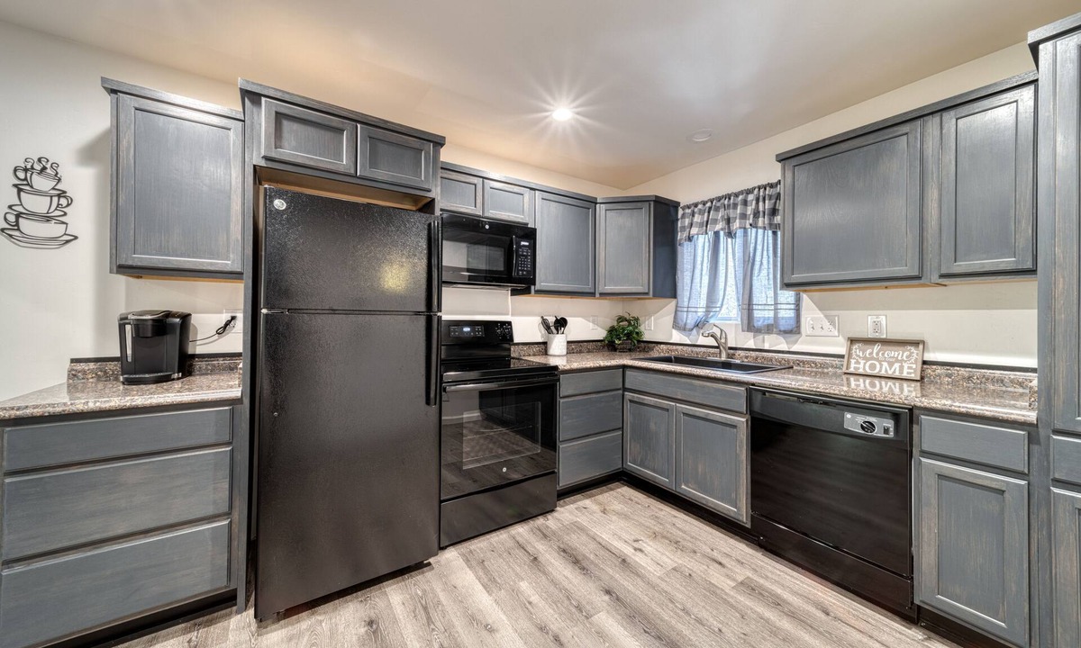 Kyburz House | Beautiful home; short drive from South Lake Tahoe, American River, hiking trails