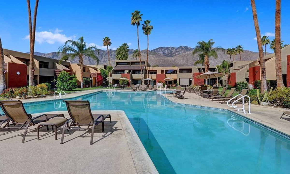Twin Palms Condo | Best One Bedroom Condo in Palm Springs