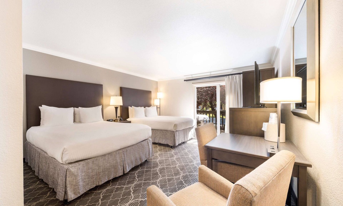 Danville Hotel | Best Western Danville Sycamore Inn