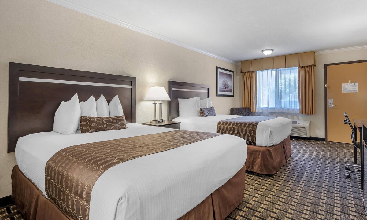 Santa Clara Hotel | Best Western Plus Inn of Hayward