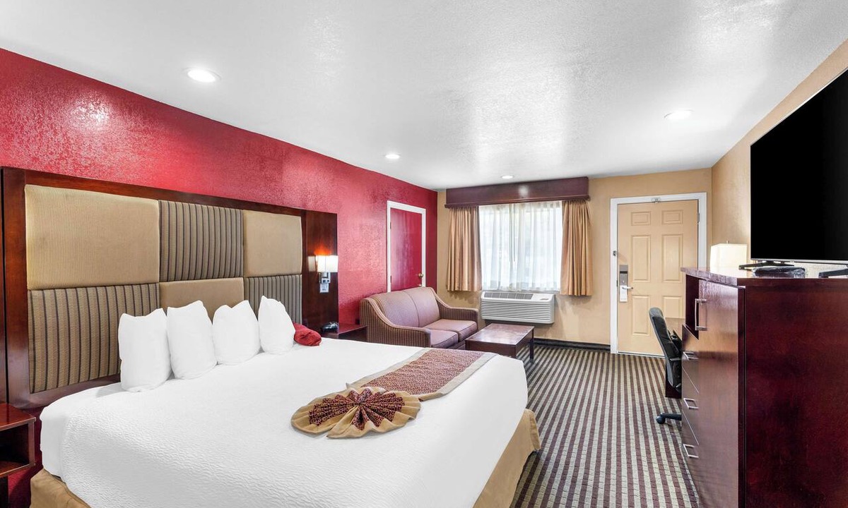Mariposa Hotel | Best Western Plus Yosemite Way Station Motel
