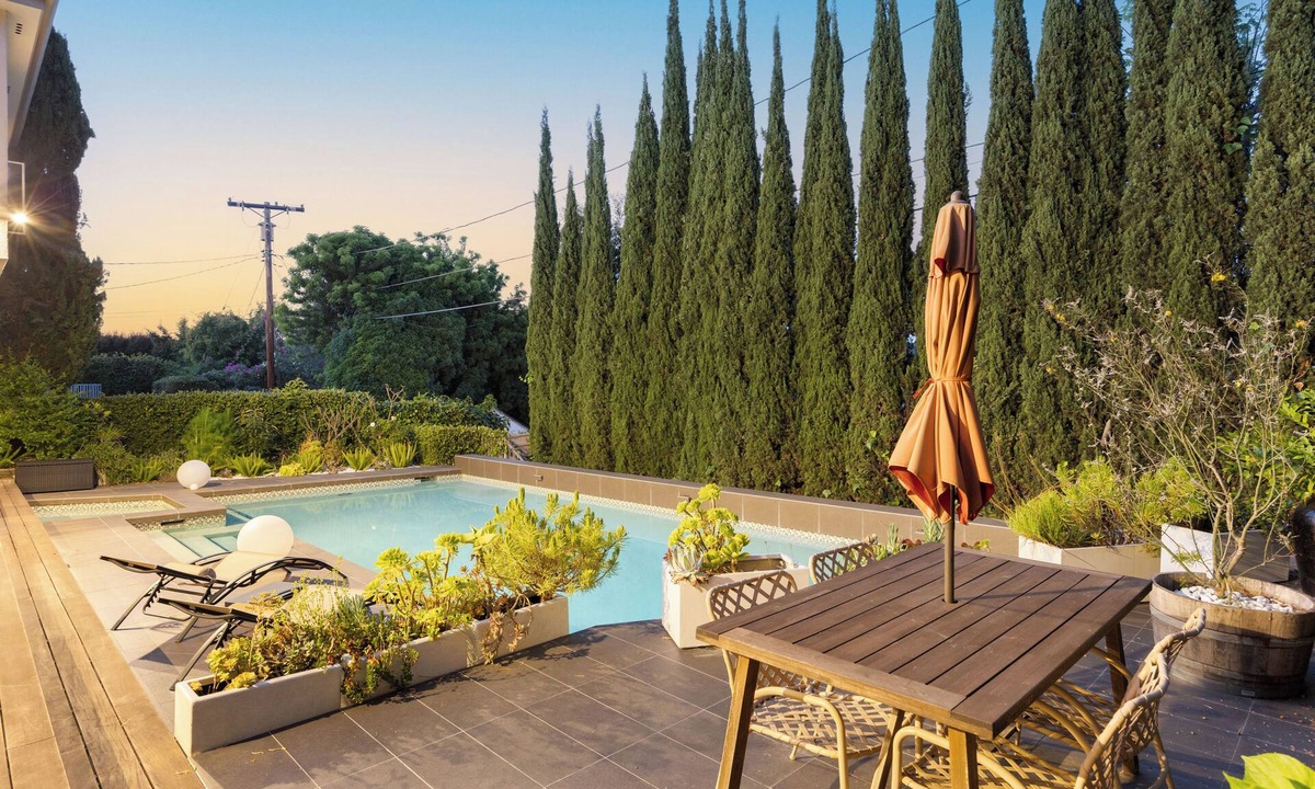 Pico - Robertson House | Beverly Green by AvantStay | Pool + Hot Tub | Luxury Design