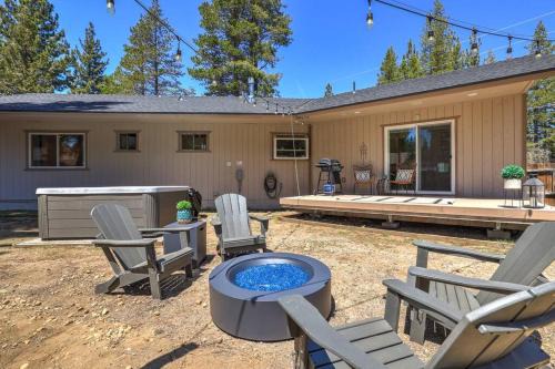 Tahoe Paradise House | Big Foot Basecamp - Dogs/Hot Tub/Fire Pit