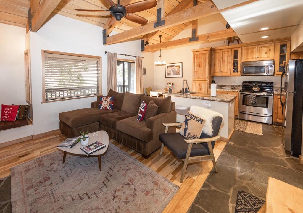 Mammoth Lakes House | Bigwood 52