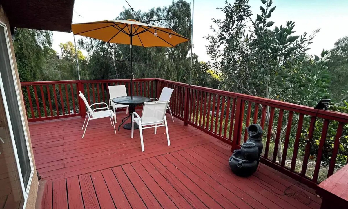 Canoga Park House | Boulders Views,Patio, peaceful No taxes added area