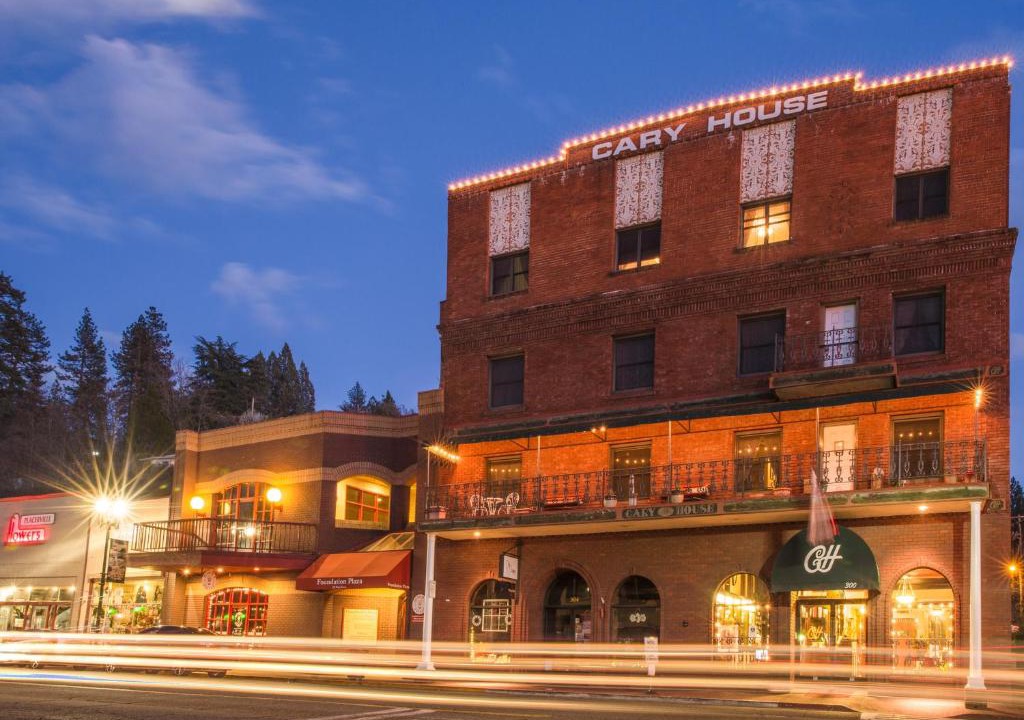 Placerville Hotel | Boutique Retreat in Wine & Gold Country