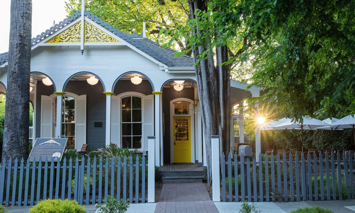 Calistoga Hotel | Brannan Cottage Inn