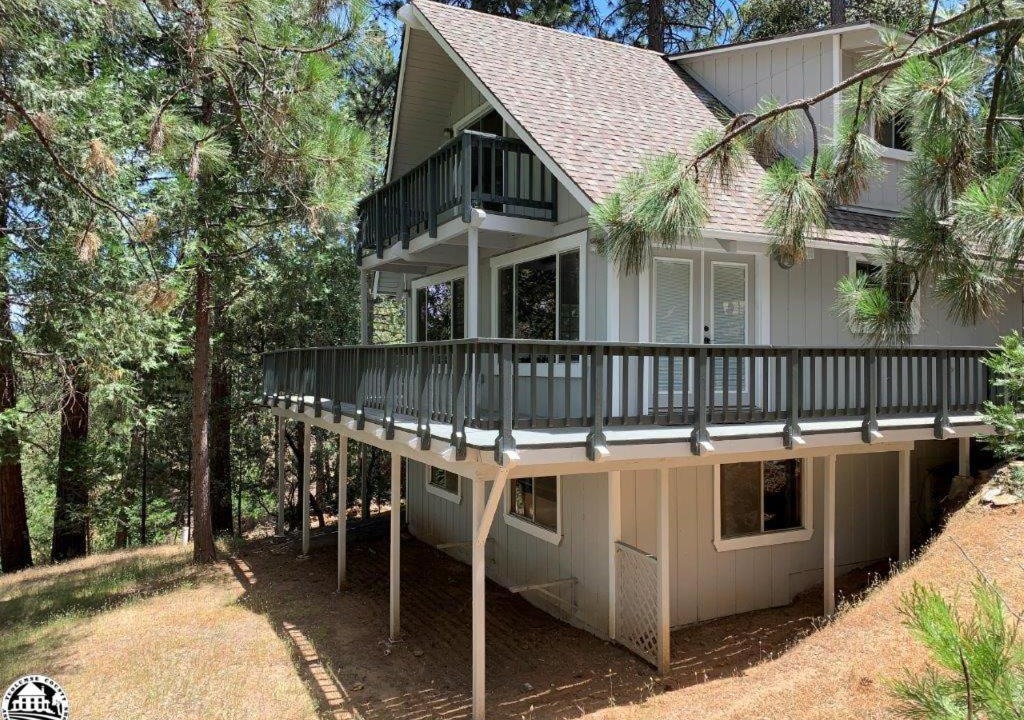 Groveland House | Breckenridge Chalet near Yosemite. Dog friendly!
