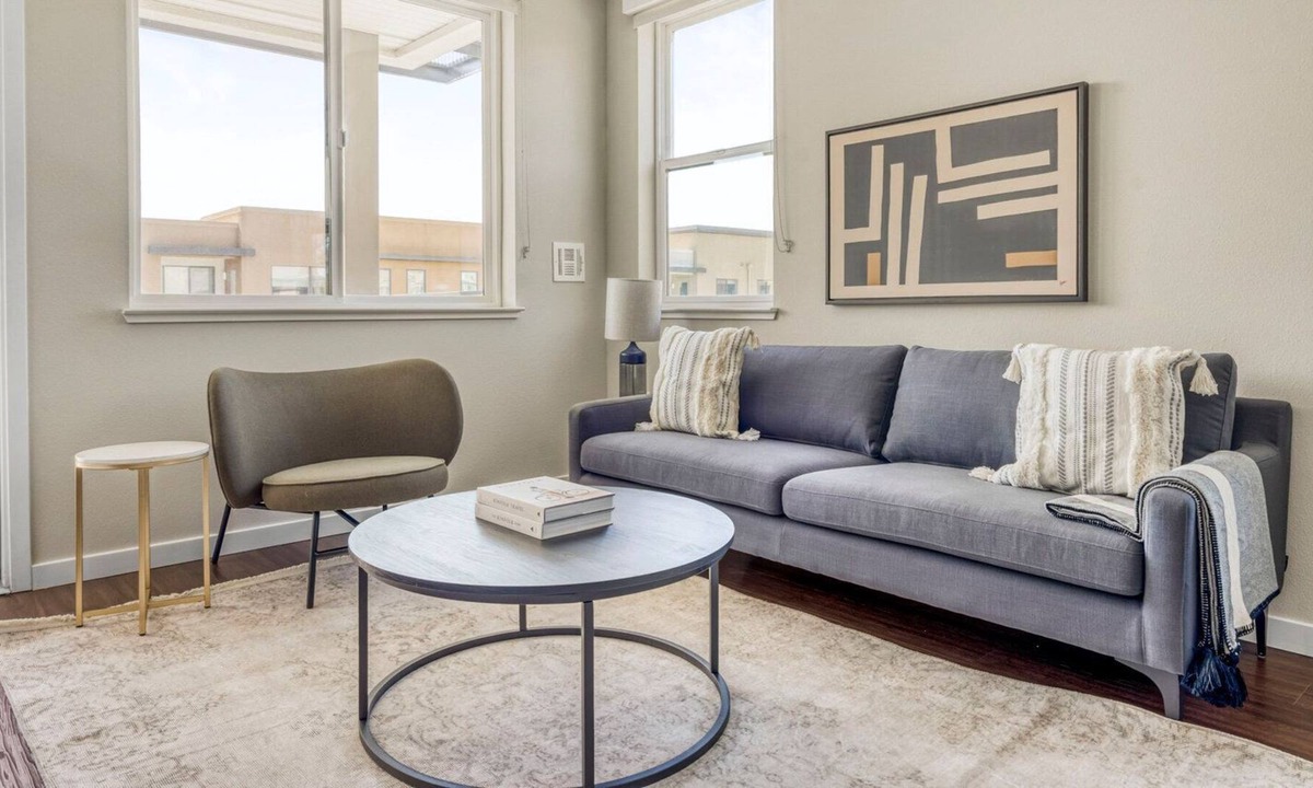 Sunnyvale West Apartment | Bright Sunnyvale 1BR w/ Pool, W/D & Gym, near FB & Google, by Blueground