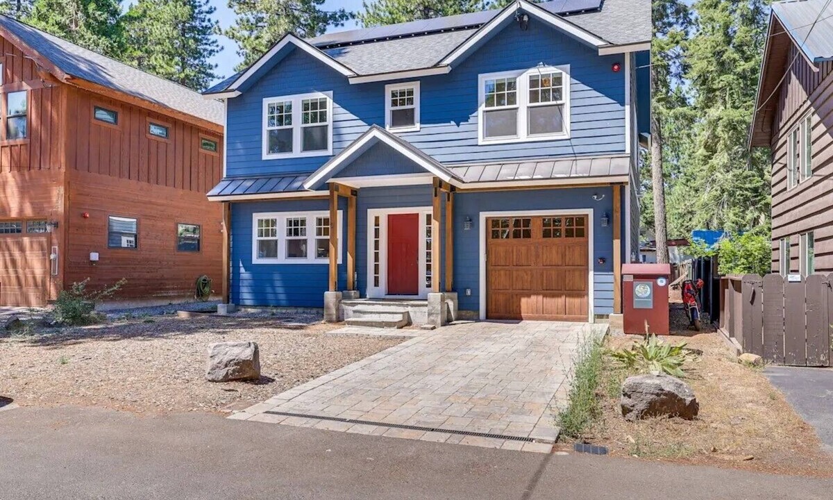 Kings Beach House | Build memories in the heart of Kings Beach!