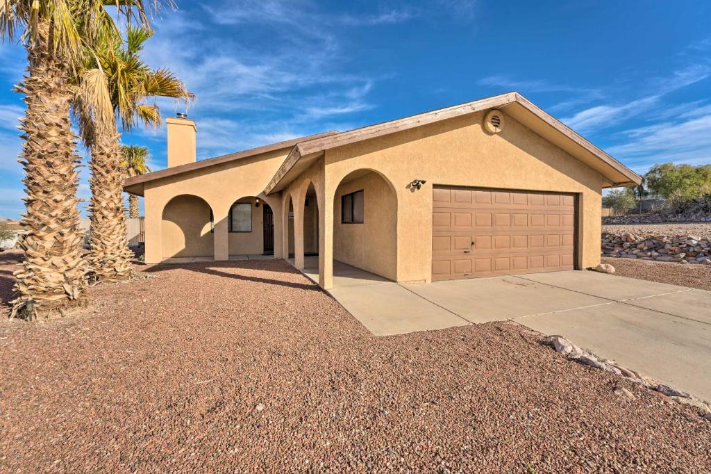 Sunridge Estates House | Bullhead City Home < 2 Mi to Colorado River!