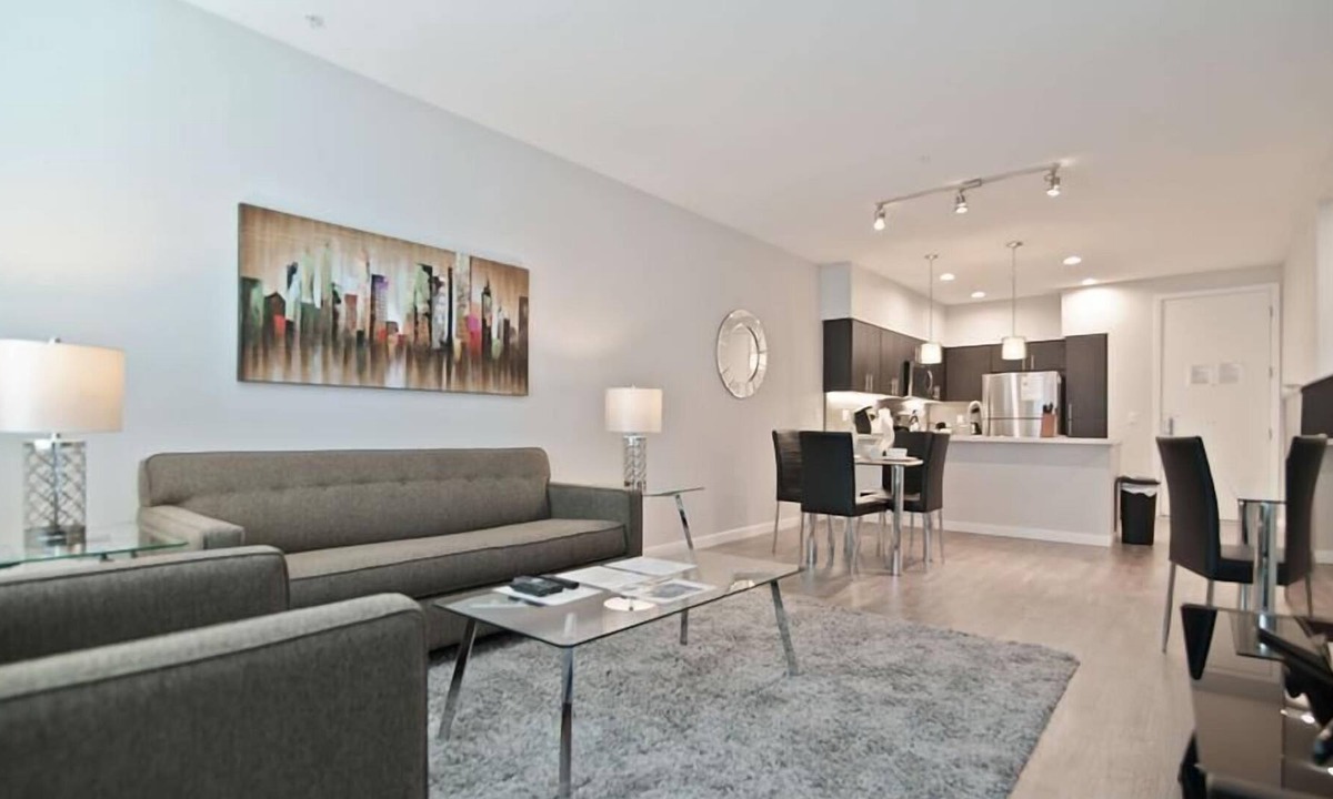 Menlo Park Apartment | Business Traveler Friendly | Full Kitchen & Laundry | Close to Stanford Hospital