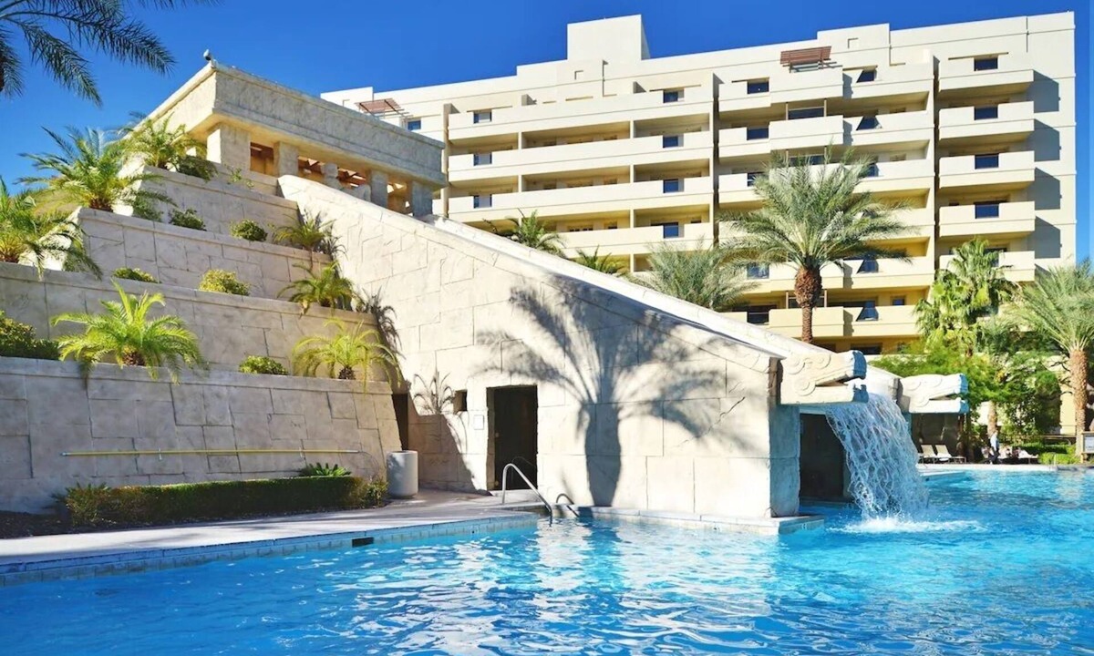 Enterprise Resort | Cancun Resorts - Las Vegas - 1 Bedroom, 2 Bath. Sleeps 4