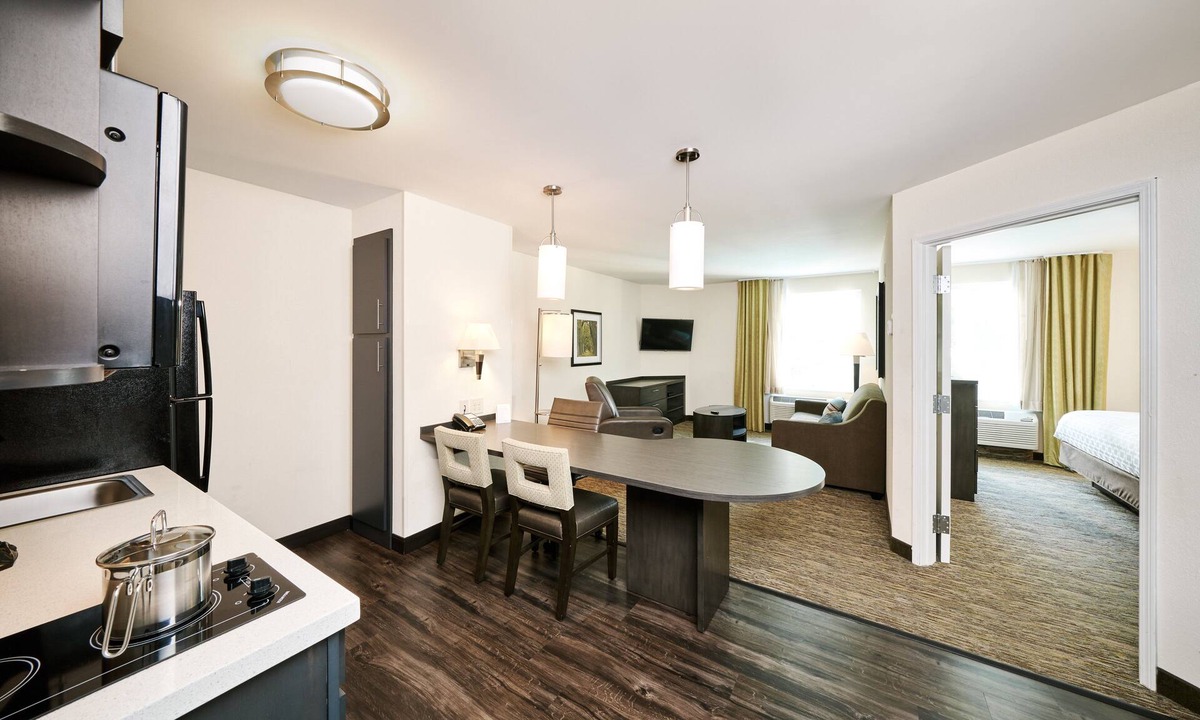 Santa Maria Hotel | Candlewood Suites Santa Maria by IHG