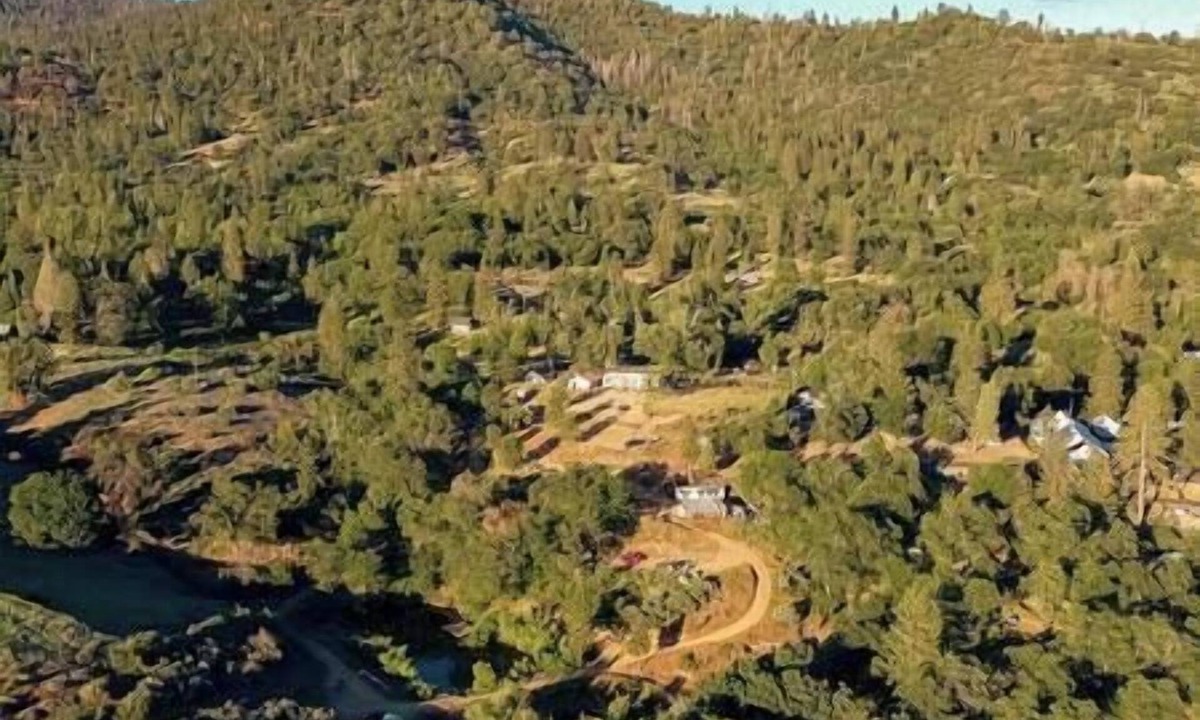 Pinehurst RV Rental | CG16 Sml Campsite/Shower Kings Canyon/Sequoia NP