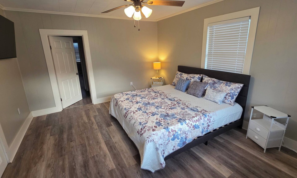 Morgan City House | Charming 2-bedroom Home Away from Home in Morgan City