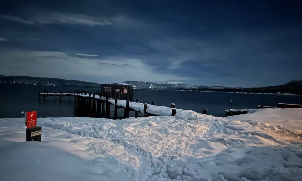 Tahoe Pines Cabin | Charming 3-bedroom cabin in fabulous Homewood.Come make Lake Tahoe memories