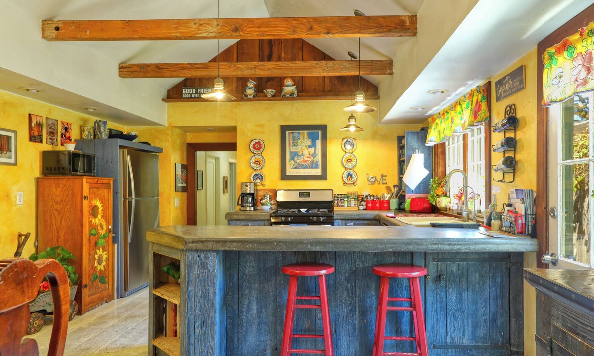 Arroyo Grande House | Charming Arroyo Cottage walking distance from Old Town Arroyo