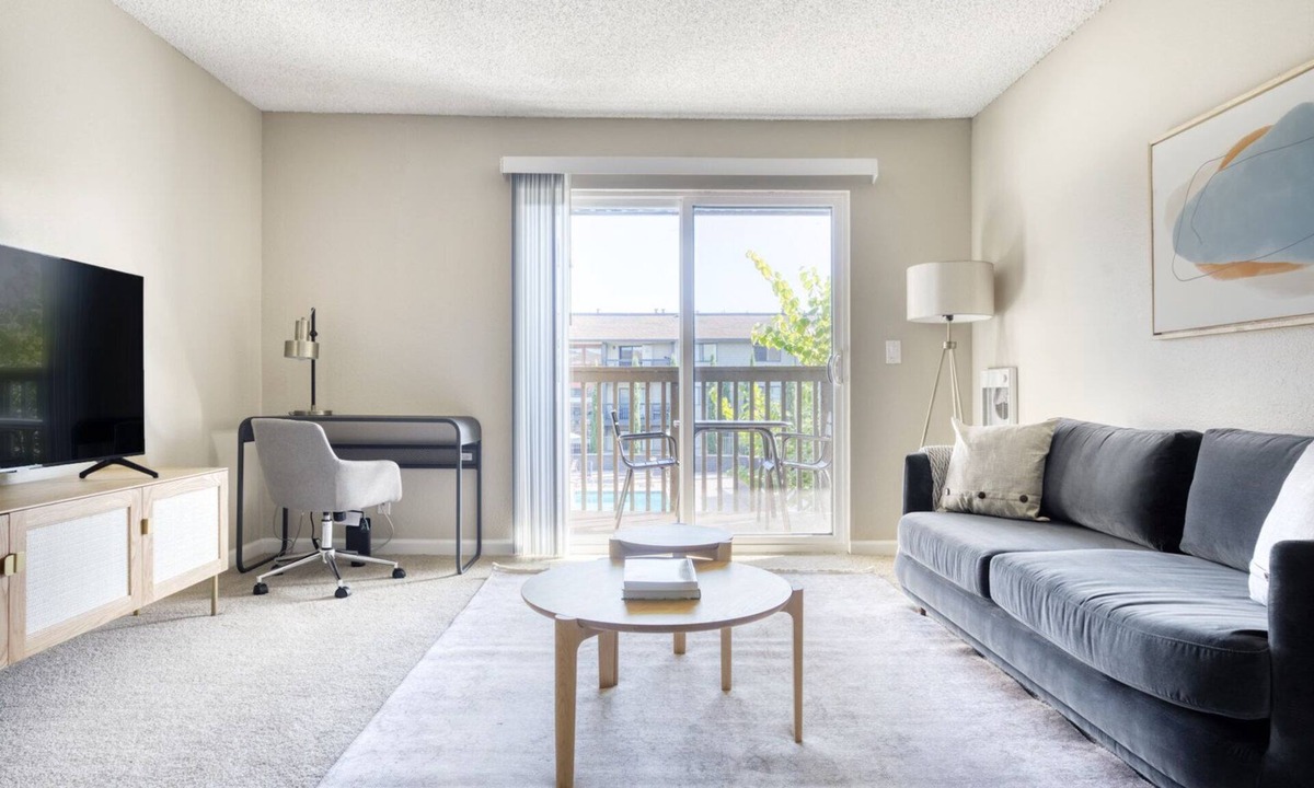 Foster City Apartment | Charming Foster City 1BR w/Gym, Pool, W/D, near highways, by Blueground