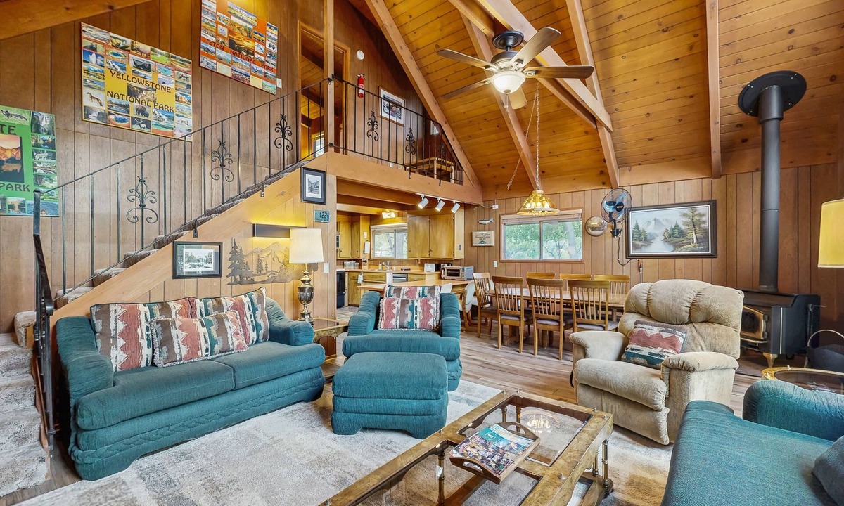 Groveland Cabin | Charming lakeside cabin with private beach, mountain views, and wood stove