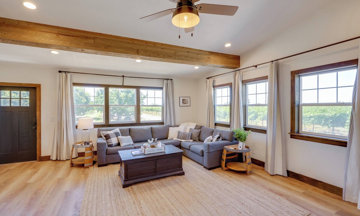 Victor Cottage | Charming Lodi Retreat: Walk to Local Wineries