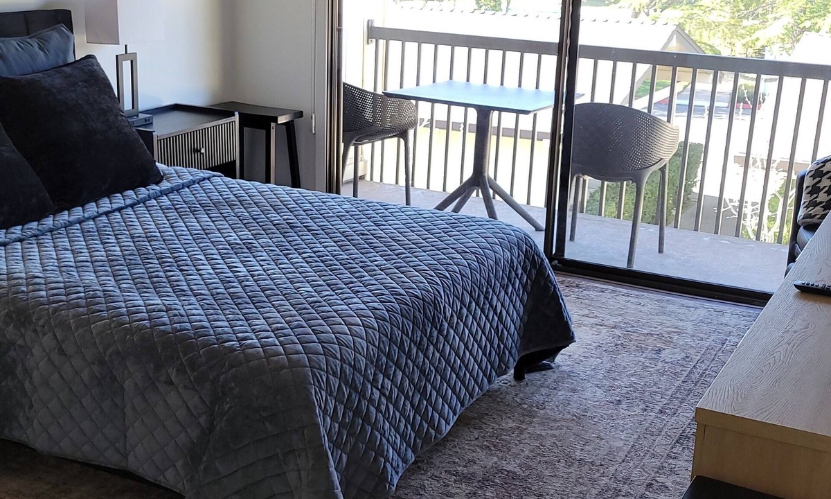 Napa Condo | Charming studio condo in delightful Silverado Country Club with WiFi, AC.