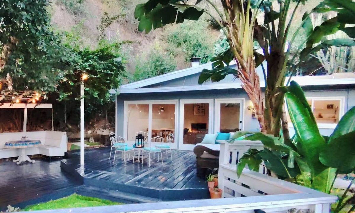 Beachwood Canyon House | Chic Hollywood Hills Sanctuary - Historic Beachwood - Nestled in the Trees