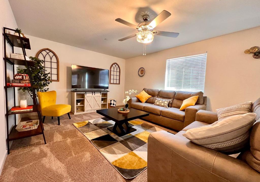 Chowchilla Villa | Chowchilla Lovely Home on your way to Yosemite!